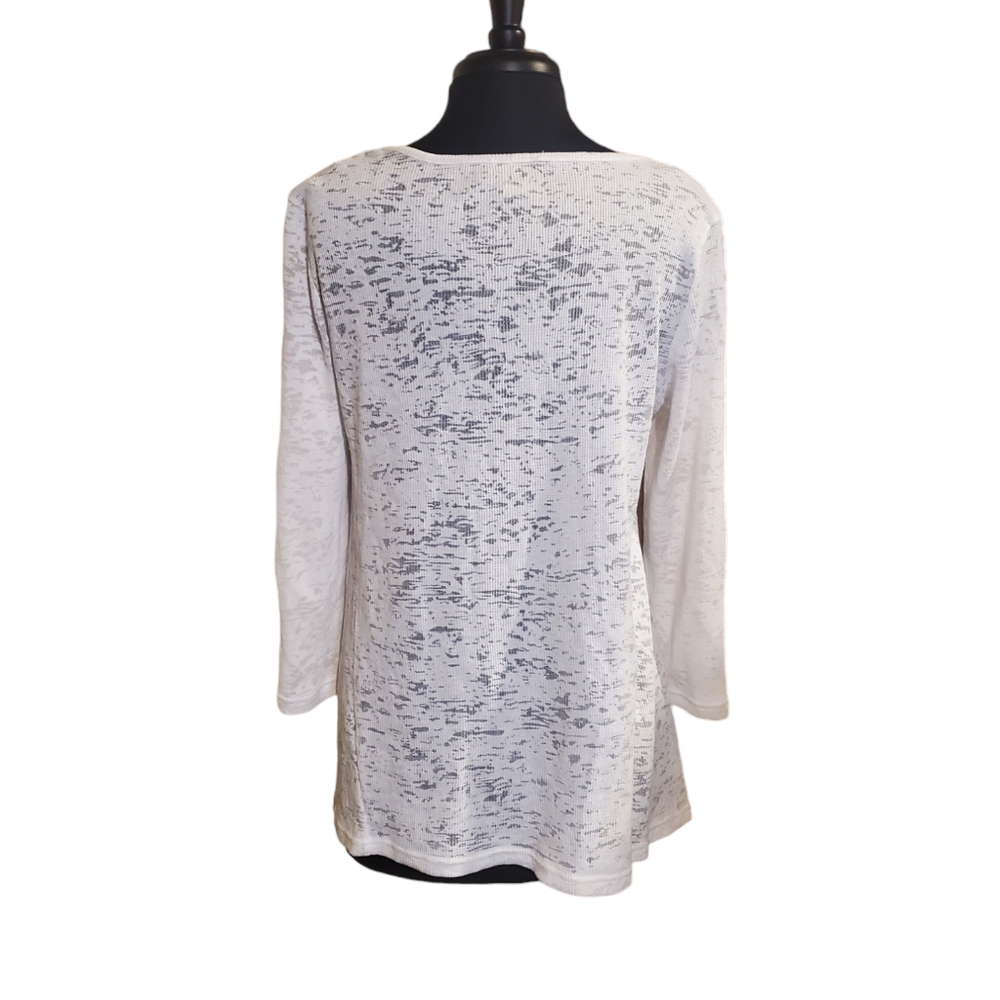 Jones New York Sport Gauze like top. A tank will be needed underneath. Size L - Picture 2 of 6
